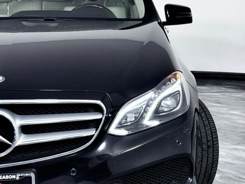 Used 2016 Mercedes-Benz E 350 4MATIC Sedan image 6