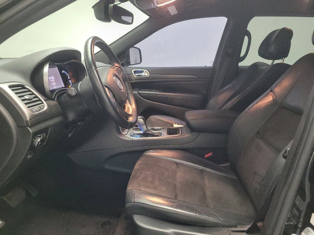 Used 2018 Jeep Grand Cherokee Laredo RWD image 17