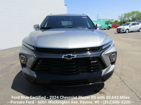 Used 2024 Chevrolet Blazer RS w/ Enhanced Convenience Package AWD/4WD image 4