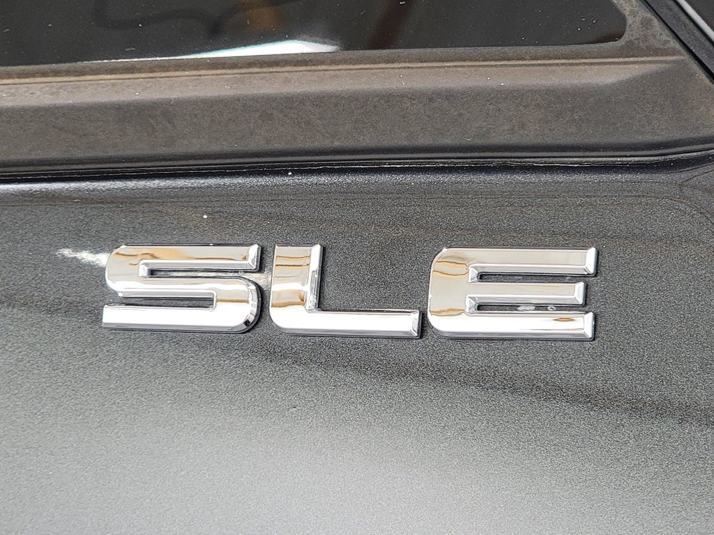 Used 2018 GMC Terrain SLE w/ Driver Convenience Package AWD/4WD image 9
