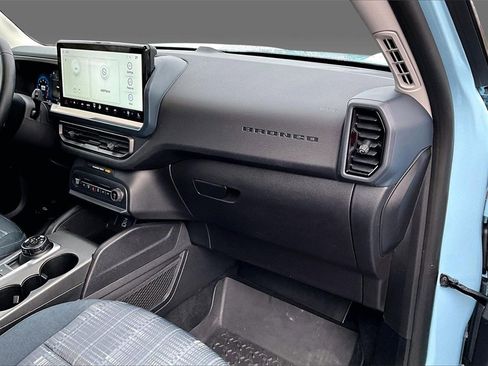 Used 2025 Ford Bronco Sport Heritage w/ Convenience Package image 10