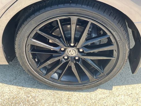 Used 2021 Toyota Camry XSE AWD/4WD image 18