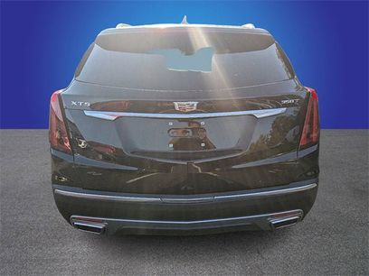 New 2025 Cadillac XT5 Premium Luxury w/ Technology Package