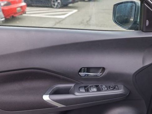 New 2024 Nissan Kicks SV w/ Interior Electronics Package image 10