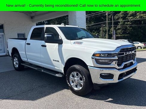 Used 2026 RAM 2500 Big Horn AWD/4WD image 21