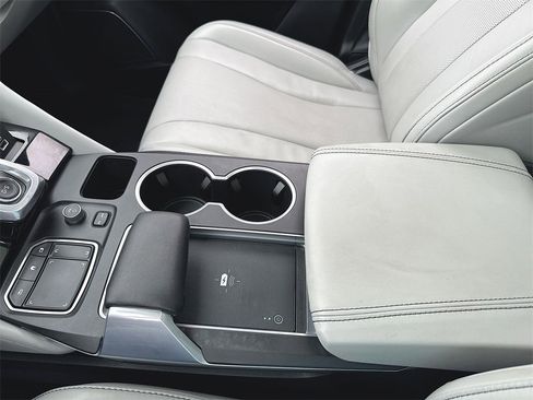 Used 2023 Acura MDX Technology image 21