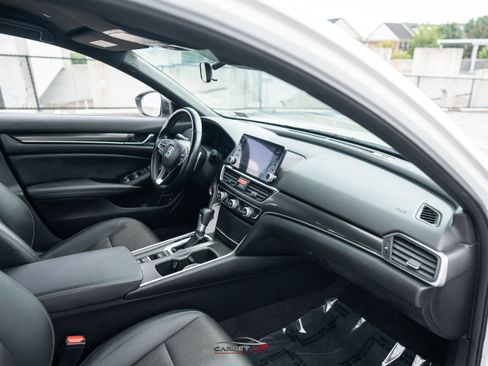 Used 2022 Honda Accord Sport image 15