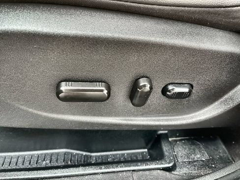 Used 2018 Ford Escape SEL AWD/4WD image 15