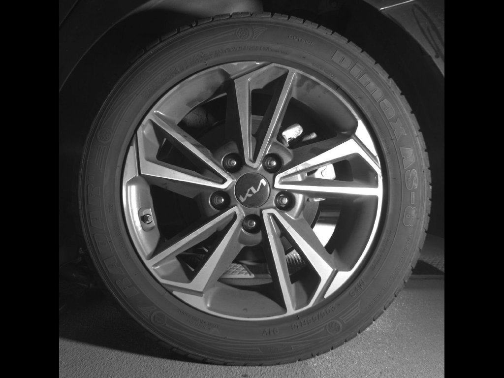 Used 2023 Kia Forte LXS w/ LXS Technology Package FWD image 11