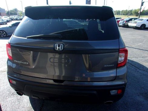 Used 2019 Honda Passport Sport image 5