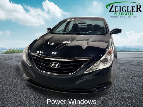 Used 2012 Hyundai Sonata GLS w/ Popular Equipment Pkg FWD image 9