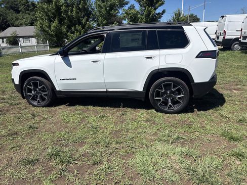New 2026 Jeep Cherokee Overland AWD/4WD image 8
