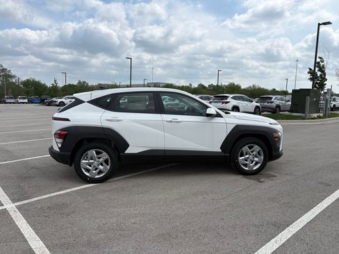 New 2026 Hyundai Kona SE FWD image 6