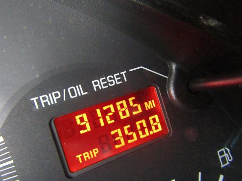 Used 2000 Chevrolet Camaro Z28 w/ SS Performance/Appearance Pkg image 10