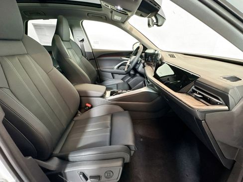 New 2025 Audi Q5 Premium Plus image 25