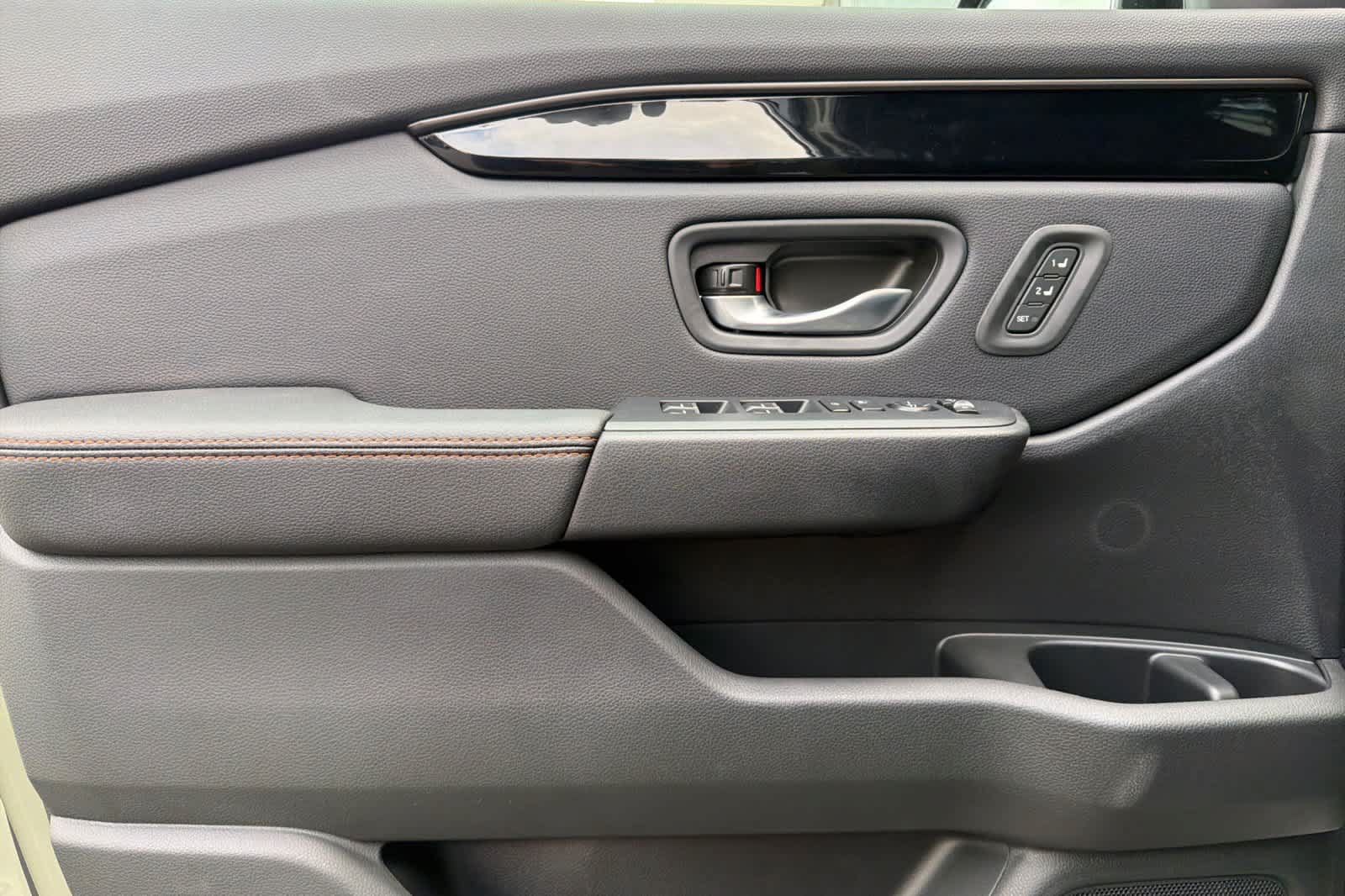 New 2026 Honda Pilot TrailSport image 14