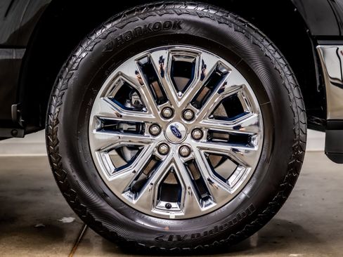 Used 2025 Ford F150 Lariat w/ Equipment Group 502A High AWD/4WD image 33