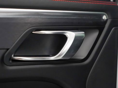 Certified 2022 Porsche Macan GTS image 15