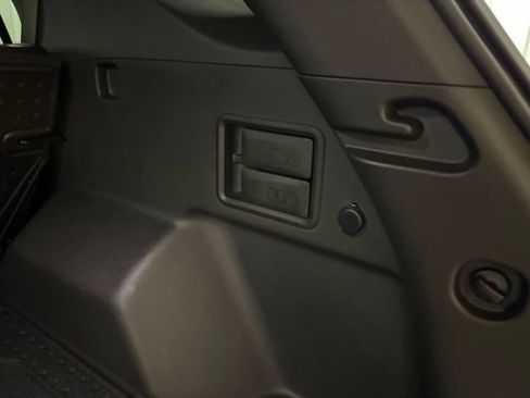 Used 2023 Chevrolet Equinox RS w/ LPO, Floor Liner Package AWD/4WD image 14