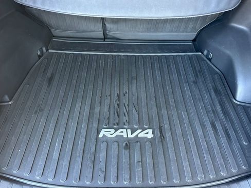Used 2023 Toyota RAV4 XLE Premium AWD/4WD image 17