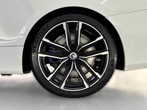 Used 2023 BMW M440i Coupe w/ M Carbon Exterior Package image 11