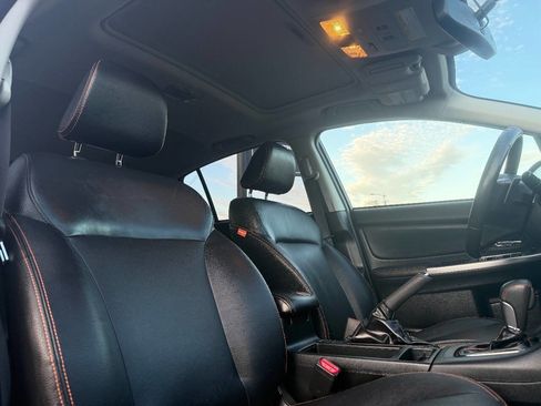 Used 2016 Subaru Crosstrek 2.0i Limited image 10