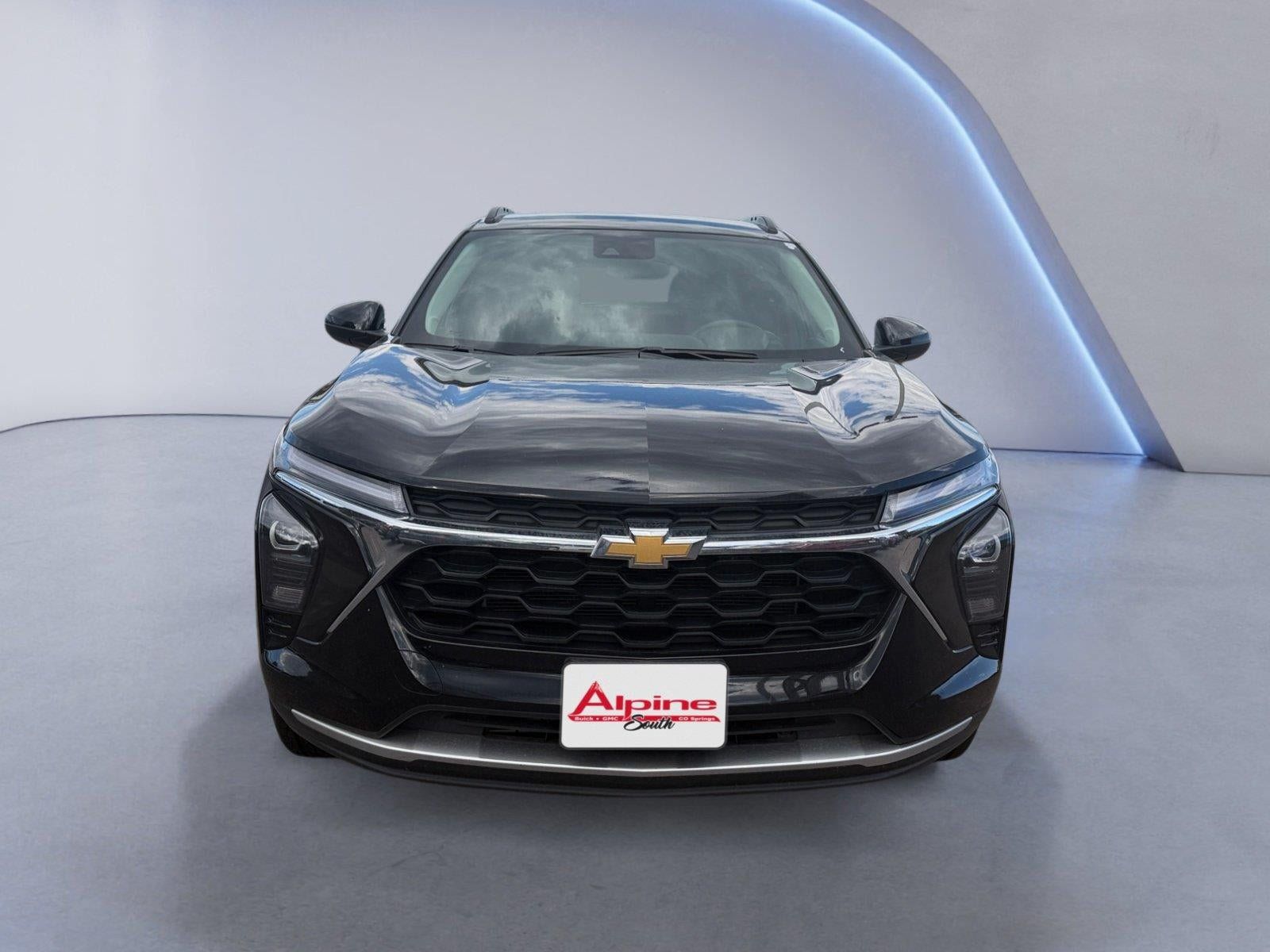 Certified 2025 Chevrolet Trax LT w/ LT Convenience Package FWD image 8