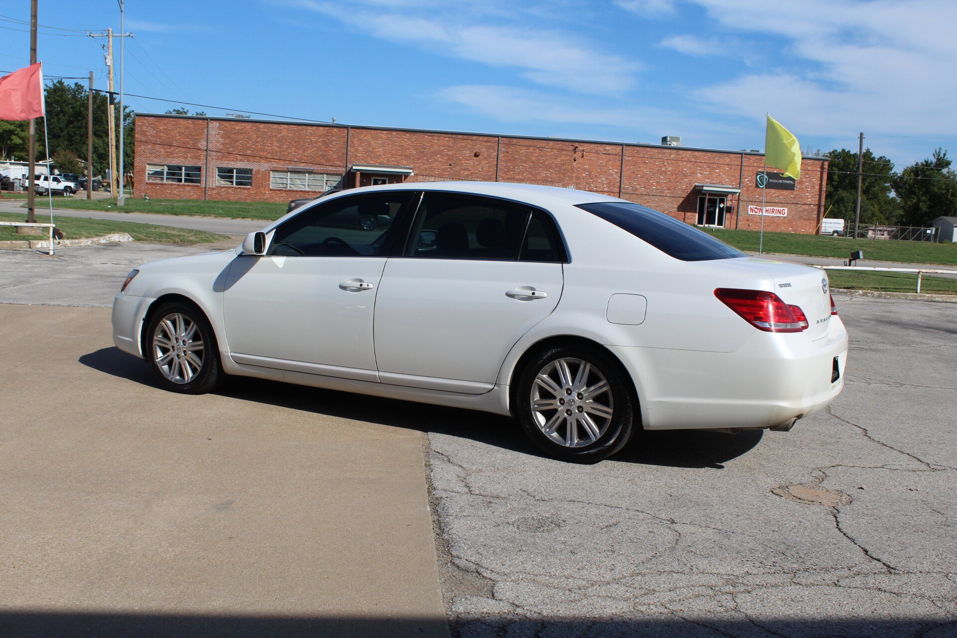Used 2007 Toyota Avalon Limited FWD image 8