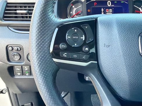 Used 2025 Honda Passport Black Edition image 37