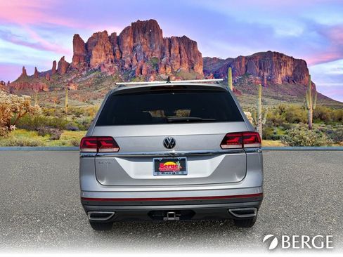Used 2021 Volkswagen Atlas SE FWD image 4