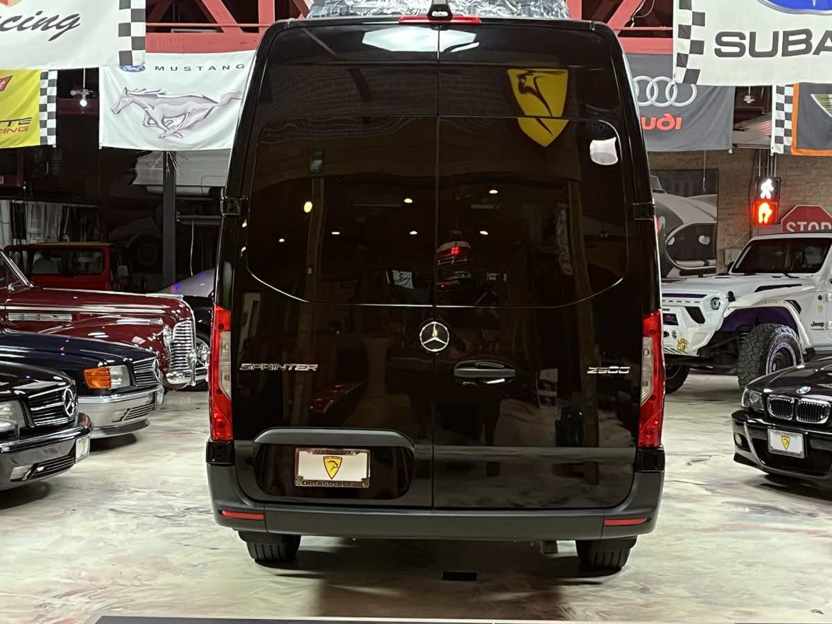 Used 2025 Mercedes-Benz Sprinter 2500 image 6