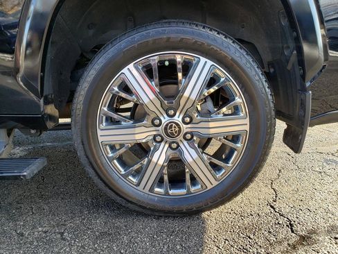 Used 2024 Toyota Sequoia Capstone image 33