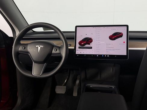 Used 2023 Tesla Model Y AWD image 12
