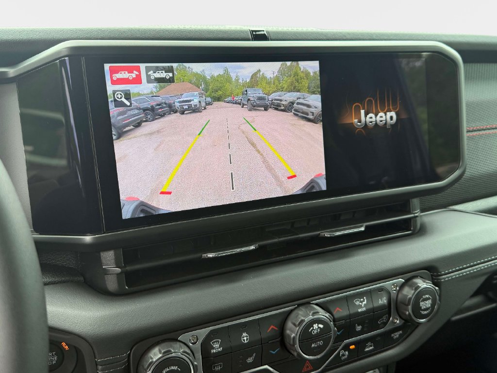 New 2026 Jeep Gladiator Rubicon AWD/4WD image 30