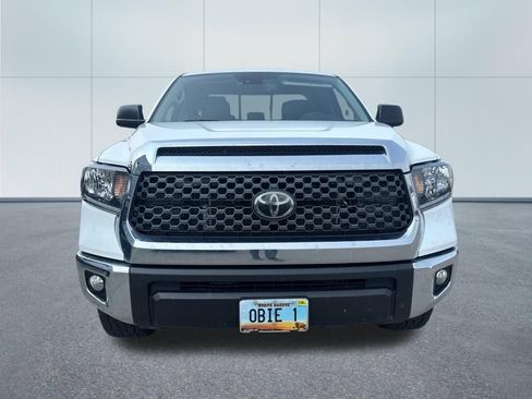 Used 2020 Toyota Tundra SR5 w/ SR5 Upgrade Package AWD/4WD image 2