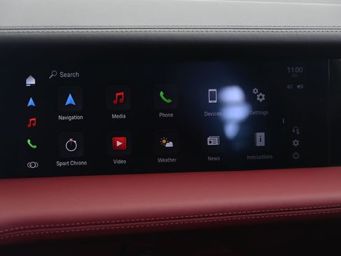 Used 2025 Porsche Taycan Turbo image 38