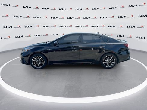 Certified 2023 Kia Forte GT-Line w/ GT-Line Premium Package FWD image 5