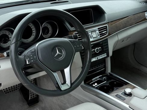 Used 2014 Mercedes-Benz E 350 Sedan image 35