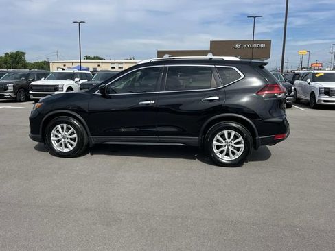 Used 2019 Nissan Rogue SV FWD image 8