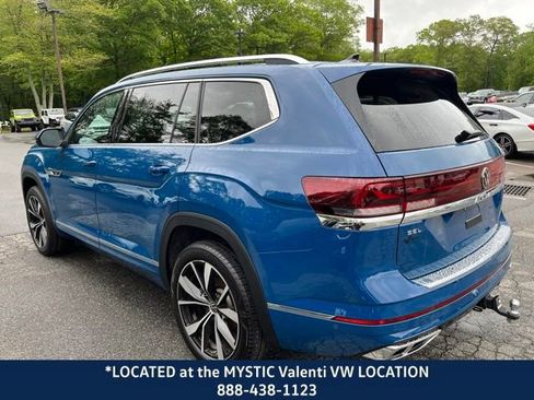 Certified 2025 Volkswagen Atlas SEL Premium R-Line image 9