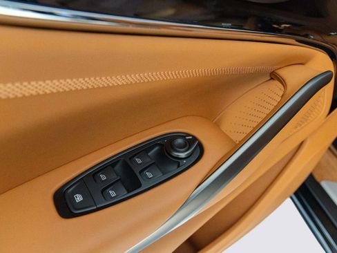 New 2026 Aston Martin DBX 707 image 18