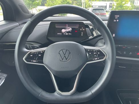 Used 2023 Volkswagen ID.4 2WD image 11