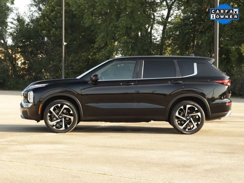 Used 2024 Mitsubishi Outlander SE Black Edition AWD/4WD image 4