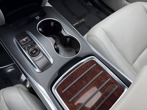 Used 2017 Acura MDX SH-AWD image 29