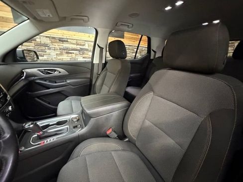 Used 2019 Chevrolet Traverse LT AWD/4WD image 14