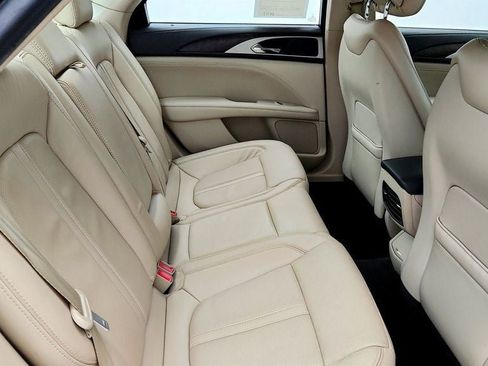 Used 2017 Lincoln MKZ Reserve FWD image 24