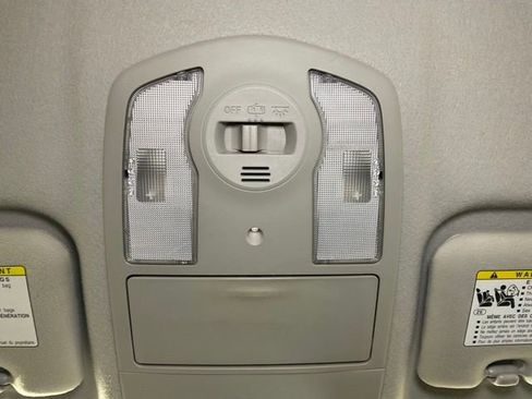 Used 2014 Toyota Prius Three image 20