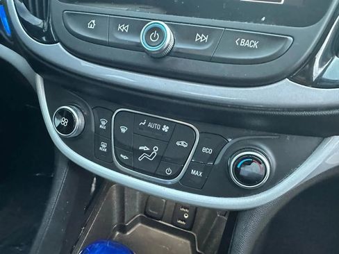 Used 2017 Chevrolet Volt LT image 13