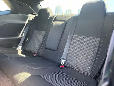 Used 2016 Dodge Challenger SXT w/ Blacktop Package image 10