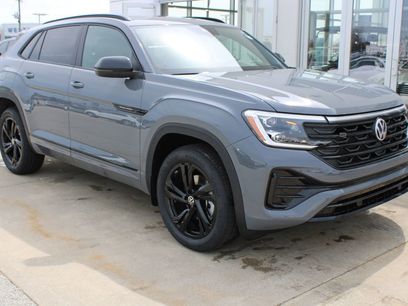 New 2026 Volkswagen Atlas Cross Sport SEL R-Line
